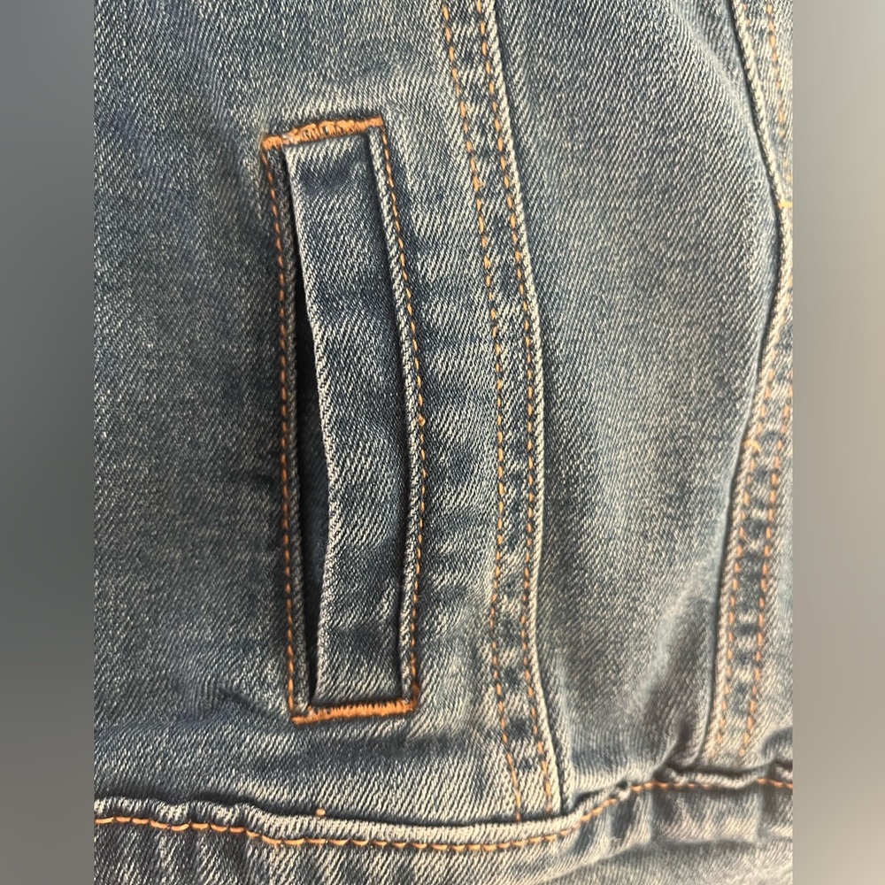Old Navy Girls Jean Jacket, Size M (8) - Picture 8 of 10